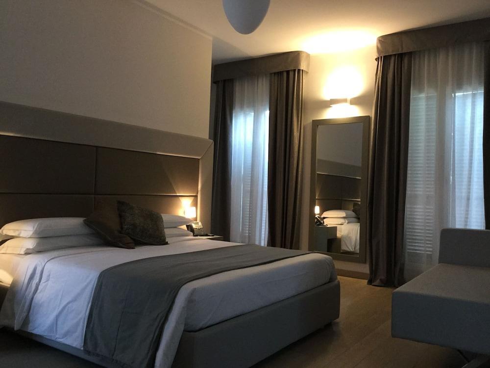 מילאנו Clerici Boutique Hotel מראה חיצוני תמונה